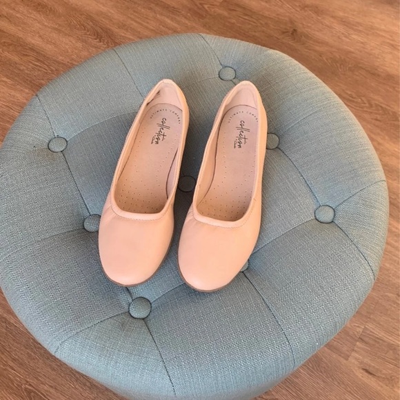 Clarks Blush Pink Minimal Leather Ballet Flats - Picture 1 of 10